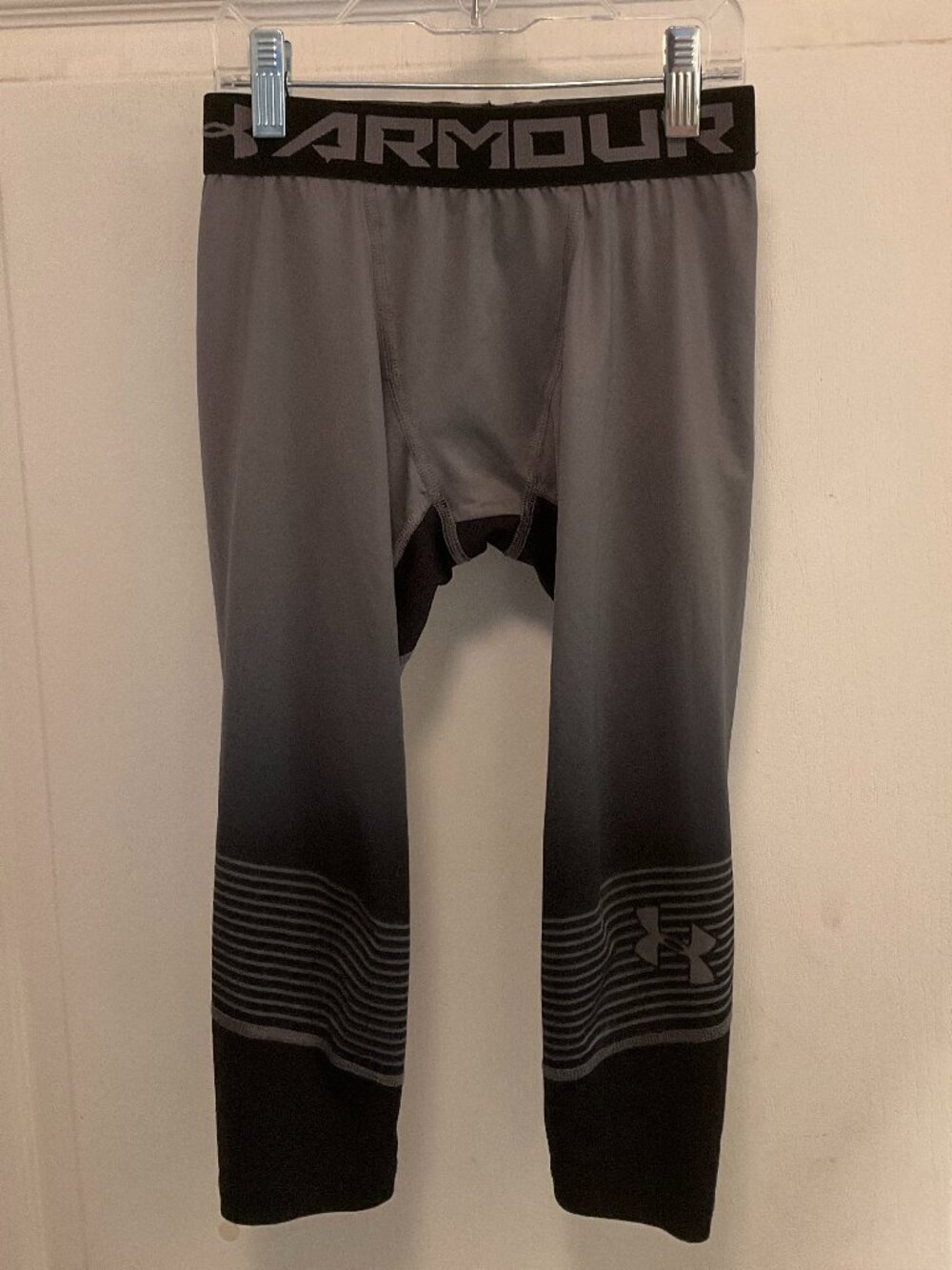 Boy's Under Armour Base Layer Long Johns